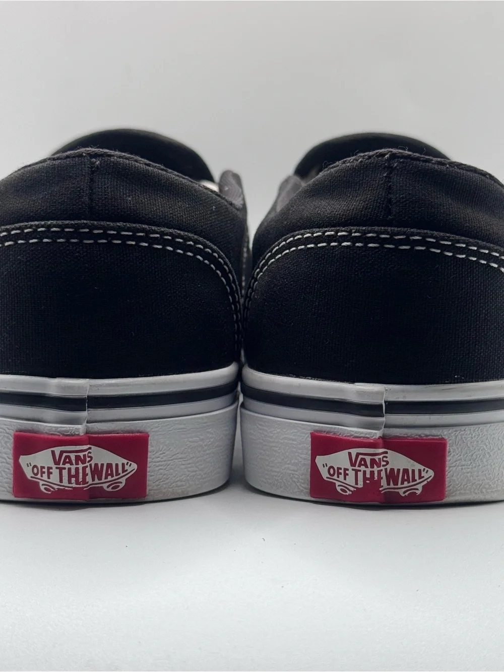 VANS Classic Canvas Slip On, Black, Women’s Size 9.5, Skateboarding Casual Shoes